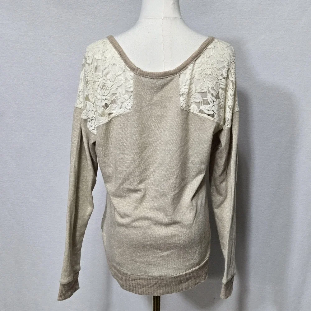 Miss Me Sweater Womens‎ Large Beige Lace Sequin Geometric Raglan Pullover Knit